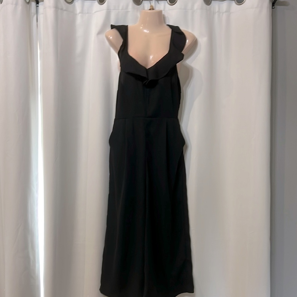 COPY - Japna Size L ruffled top black wide leg, Capri style Elegant jumpsuit